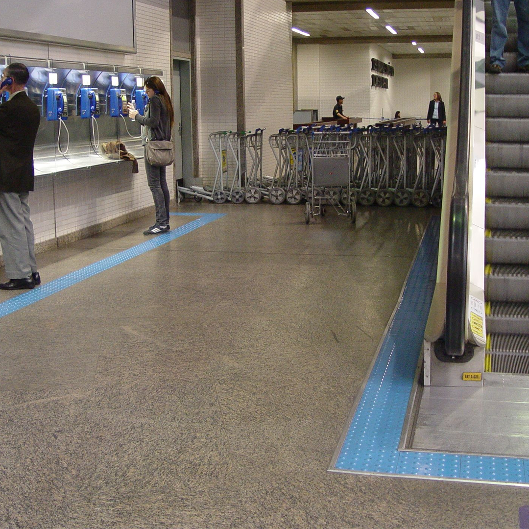 Infraero Guarulhos (Escada rolante)